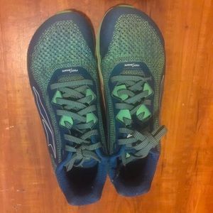 Altra Torin Plush 4 size 9